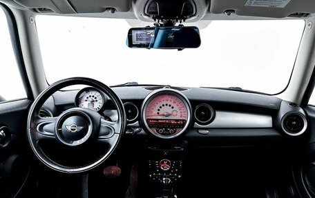 MINI Hatch, 2011 год, 1 350 000 рублей, 19 фотография