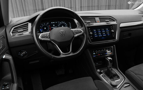 Volkswagen Tiguan II, 2021 год, 3 630 000 рублей, 9 фотография