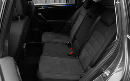 Volkswagen Tiguan II, 2021 год, 3 630 000 рублей, 14 фотография