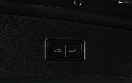 Volkswagen Tiguan II, 2021 год, 3 630 000 рублей, 28 фотография