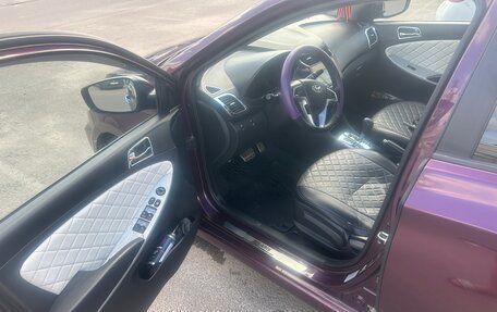 Hyundai Solaris II рестайлинг, 2012 год, 550 000 рублей, 7 фотография