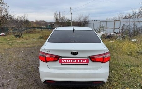 KIA Rio III рестайлинг, 2012 год, 700 000 рублей, 2 фотография