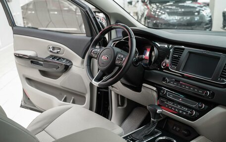 KIA Carnival III, 2020 год, 2 849 000 рублей, 16 фотография