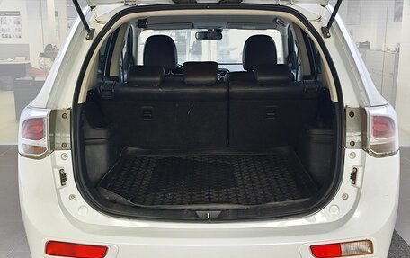 Mitsubishi Outlander III рестайлинг 3, 2014 год, 1 449 000 рублей, 12 фотография