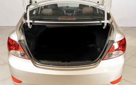 Hyundai Solaris II рестайлинг, 2013 год, 835 000 рублей, 13 фотография