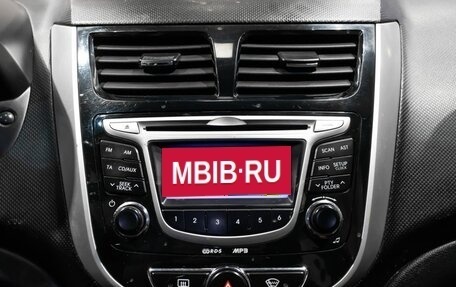 Hyundai Solaris II рестайлинг, 2013 год, 835 000 рублей, 8 фотография