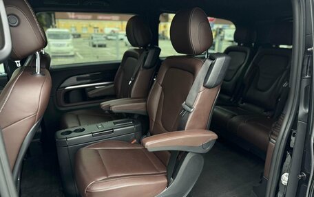 Mercedes-Benz V-Класс, 2019 год, 6 450 000 рублей, 14 фотография