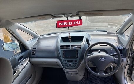 Toyota Opa I рестайлинг, 2000 год, 579 000 рублей, 11 фотография