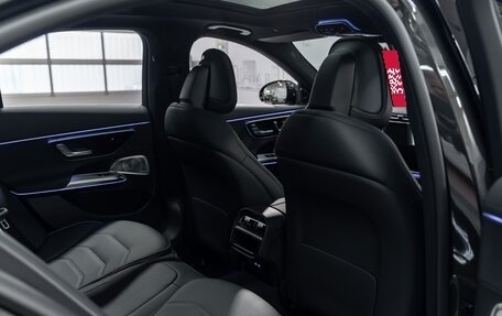 Mercedes-Benz E-Класс, 2025 год, 9 700 000 рублей, 25 фотография