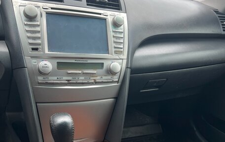 Toyota Camry, 2011 год, 1 170 000 рублей, 11 фотография