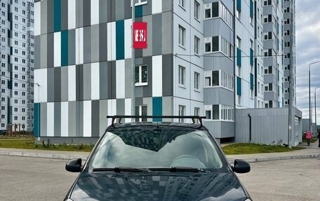Renault Sandero I, 2010 год, 285 000 рублей, 2 фотография