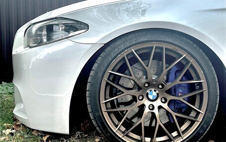 BMW 5 серия, 2016 год, 2 450 000 рублей, 3 фотография