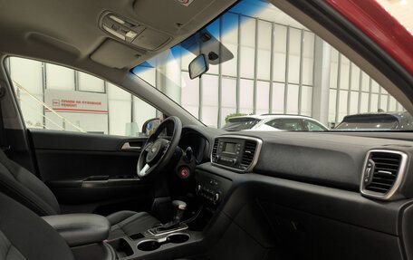 KIA Sportage IV рестайлинг, 2019 год, 2 150 000 рублей, 15 фотография