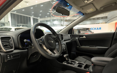 KIA Sportage IV рестайлинг, 2019 год, 2 150 000 рублей, 20 фотография