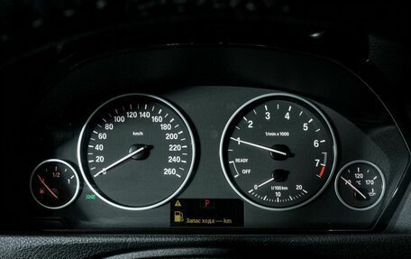 BMW 3 серия, 2018 год, 2 300 000 рублей, 10 фотография