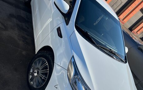 KIA Rio III рестайлинг, 2013 год, 760 000 рублей, 2 фотография