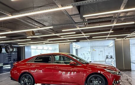 Hyundai Elantra, 2021 год, 2 500 000 рублей, 5 фотография