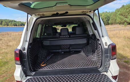 Toyota Land Cruiser 200, 2018 год, 7 000 000 рублей, 10 фотография