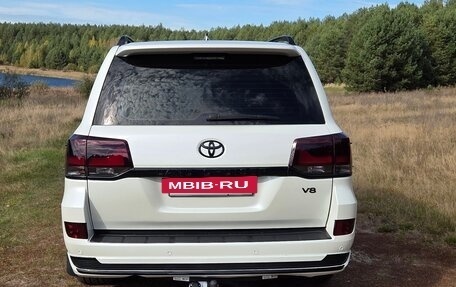 Toyota Land Cruiser 200, 2018 год, 7 000 000 рублей, 7 фотография