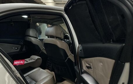 BMW 5 серия, 2005 год, 1 250 000 рублей, 13 фотография