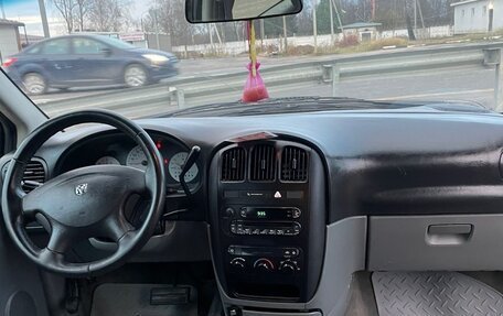 Dodge Caravan IV, 2005 год, 600 000 рублей, 5 фотография