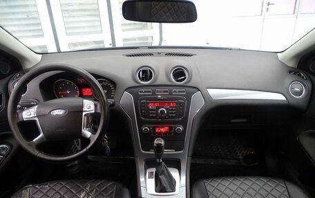 Ford Mondeo IV, 2011 год, 890 000 рублей, 5 фотография