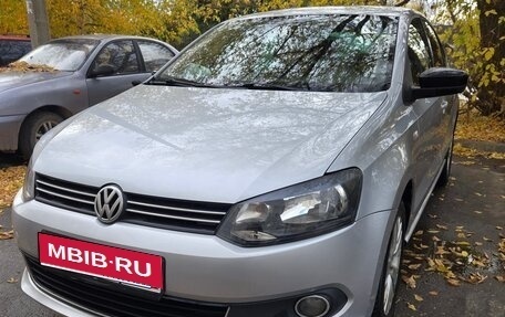 Volkswagen Polo VI (EU Market), 2014 год, 785 000 рублей, 1 фотография