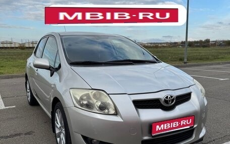 Toyota Auris II, 2007 год, 750 000 рублей, 1 фотография