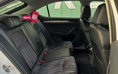 Skoda Superb III рестайлинг, 2017 год, 1 795 000 рублей, 7 фотография