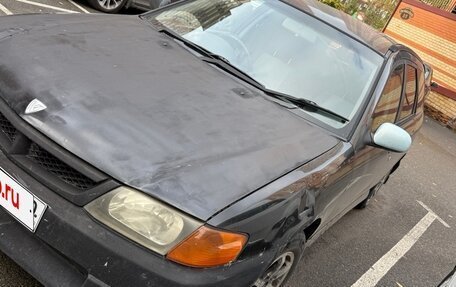 Nissan Wingroad III, 2000 год, 235 000 рублей, 2 фотография