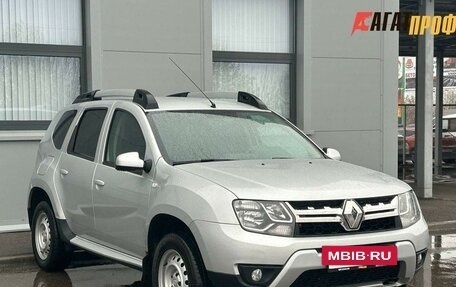 Renault Duster I рестайлинг, 2017 год, 1 190 000 рублей, 3 фотография