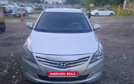 Hyundai Solaris II рестайлинг, 2014 год, 180 000 рублей, 1 фотография