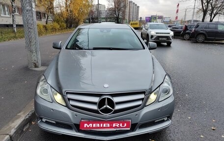 Mercedes-Benz E-Класс, 2010 год, 1 400 000 рублей, 1 фотография
