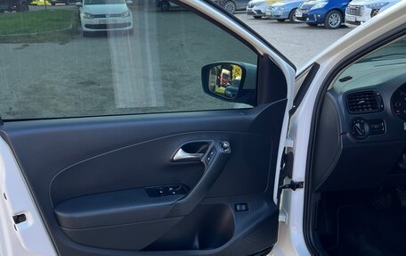 Volkswagen Polo VI (EU Market), 2012 год, 755 000 рублей, 15 фотография