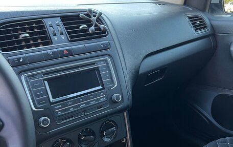 Volkswagen Polo VI (EU Market), 2012 год, 755 000 рублей, 19 фотография