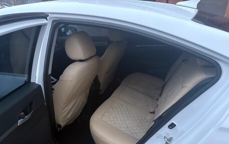 Hyundai Elantra VI рестайлинг, 2017 год, 1 550 000 рублей, 9 фотография