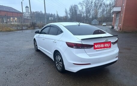 Hyundai Elantra VI рестайлинг, 2017 год, 1 550 000 рублей, 7 фотография