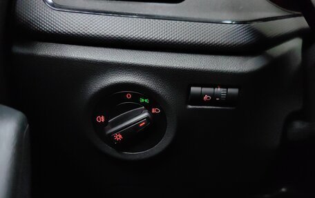 Volkswagen Polo VI (EU Market), 2021 год, 1 589 000 рублей, 21 фотография