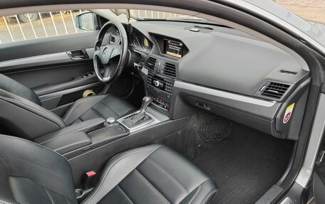 Mercedes-Benz E-Класс, 2010 год, 1 400 000 рублей, 24 фотография