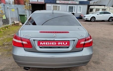 Mercedes-Benz E-Класс, 2010 год, 1 400 000 рублей, 29 фотография