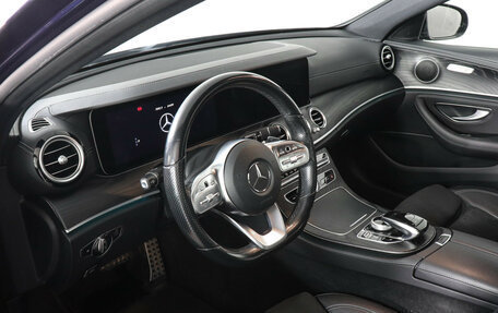 Mercedes-Benz E-Класс, 2020 год, 4 299 000 рублей, 9 фотография