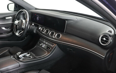 Mercedes-Benz E-Класс, 2020 год, 4 299 000 рублей, 10 фотография