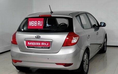 KIA cee'd I рестайлинг, 2011 год, 890 000 рублей, 4 фотография
