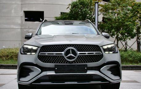 Mercedes-Benz GLE, 2025 год, 18 490 000 рублей, 2 фотография