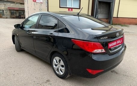 Hyundai Solaris II рестайлинг, 2015 год, 777 000 рублей, 7 фотография