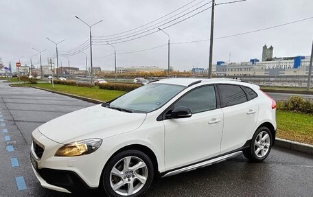 Volvo V40 Cross Country I, 2014 год, 1 400 000 рублей, 2 фотография