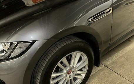 Jaguar F-Pace, 2017 год, 2 935 000 рублей, 2 фотография