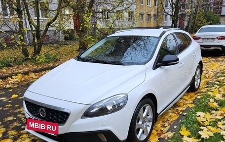 Volvo V40 Cross Country I, 2014 год, 1 400 000 рублей, 7 фотография
