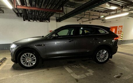 Jaguar F-Pace, 2017 год, 2 935 000 рублей, 8 фотография