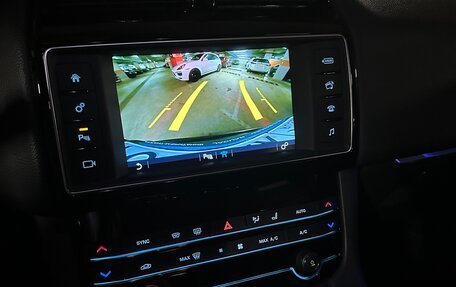 Jaguar F-Pace, 2017 год, 2 935 000 рублей, 24 фотография